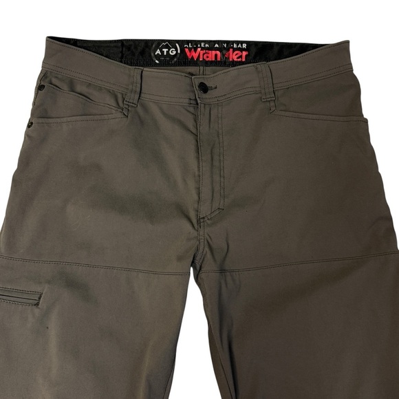 Wrangler Men's ATG Utility Pants Morel. Dark Taupe Gray Size 36 x 32 #1520 - Picture 5 of 8